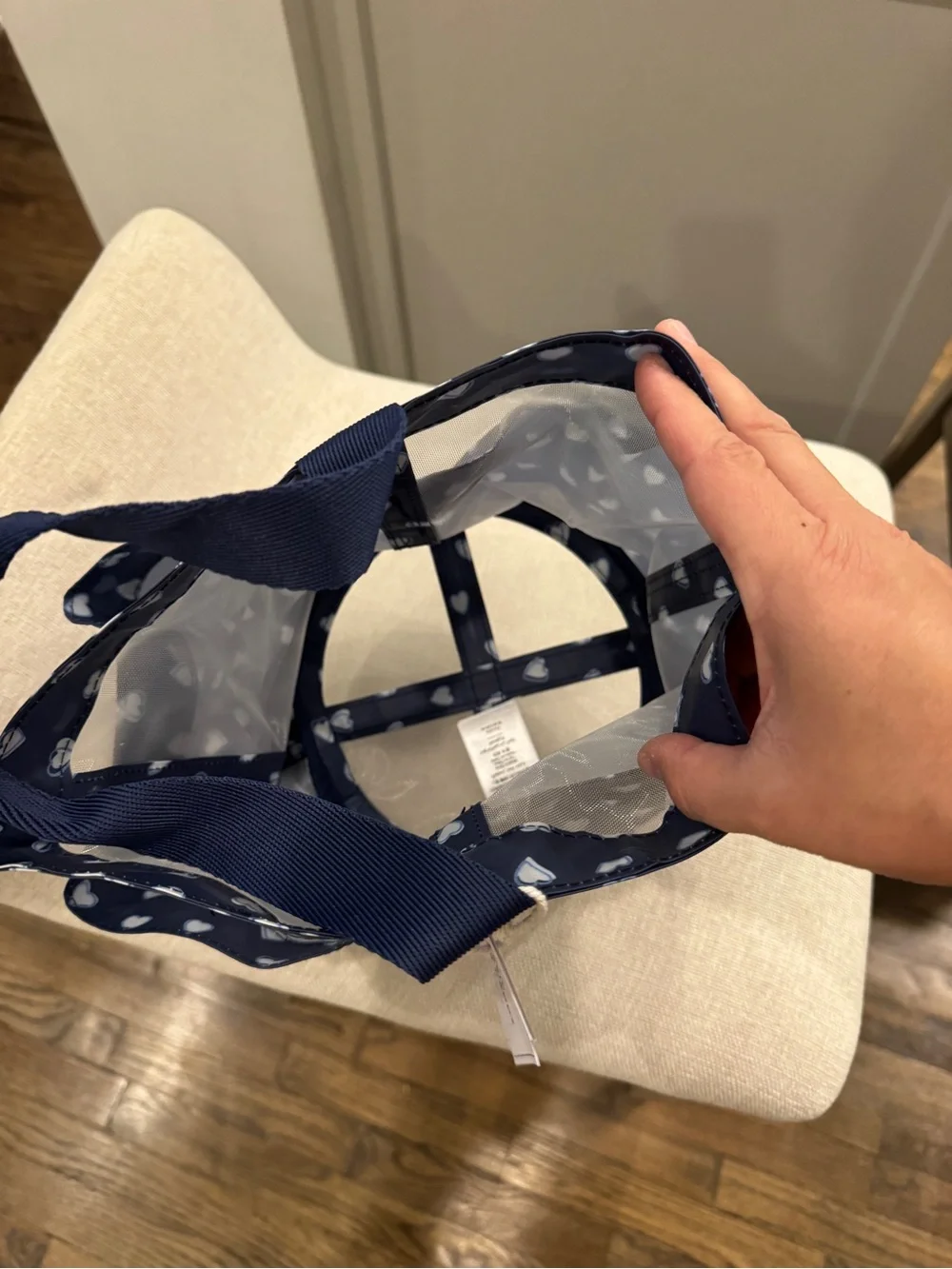 Roller Rabbit x Pottery Barn Navy Heart Print Mesh Bath Caddy